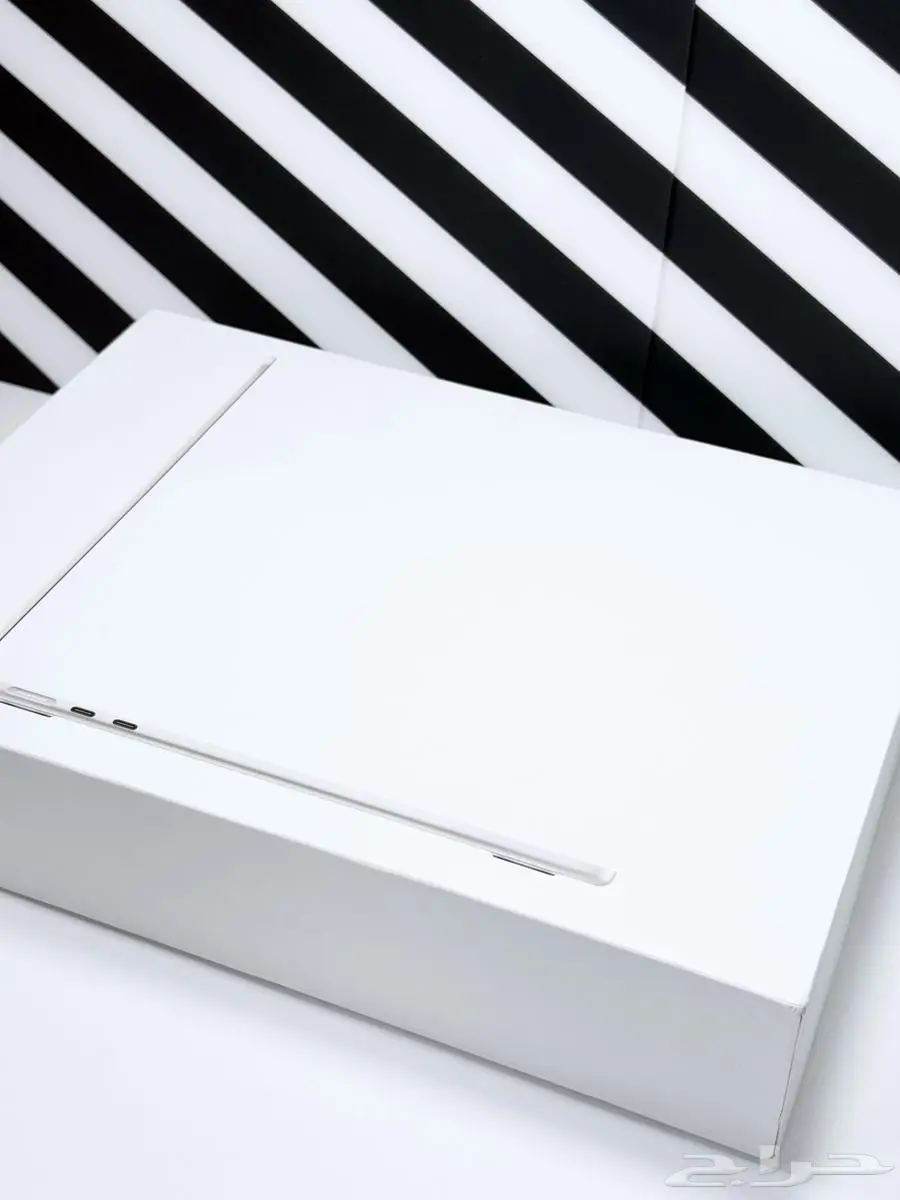 ماك بوك اير شبه جديد MacBook Air 17