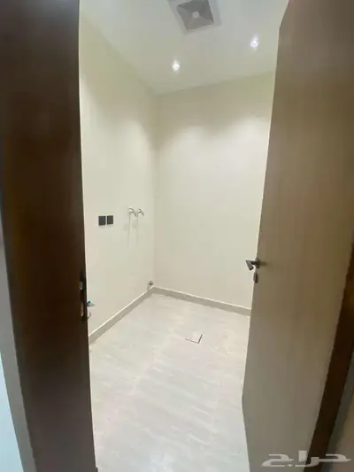 شقق للبيع ارضية ابها   حي البديع 18