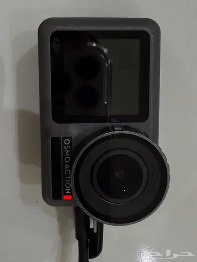 DJI Osmo Action Camera 4K 12MP with 2 Displays mint 1