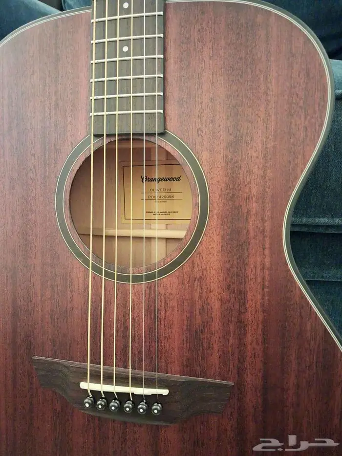 New Guitars for Sale .. قيتارات جديدة للبيع 4