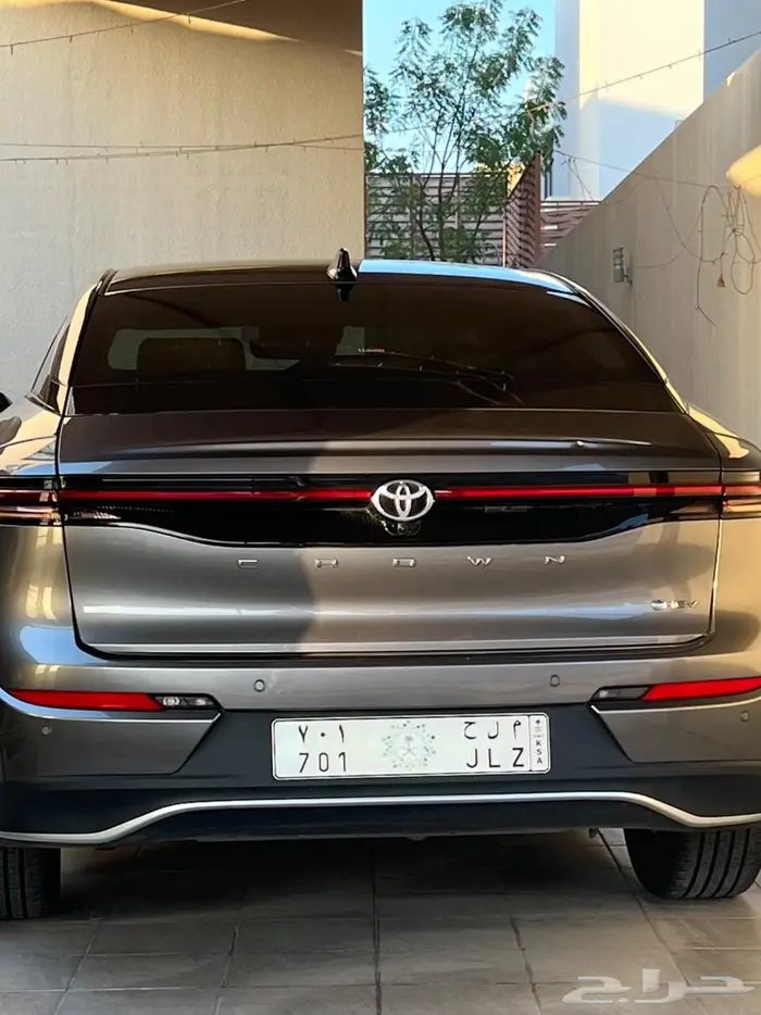 لوحه مميزه للبيع م ل ح 701 1