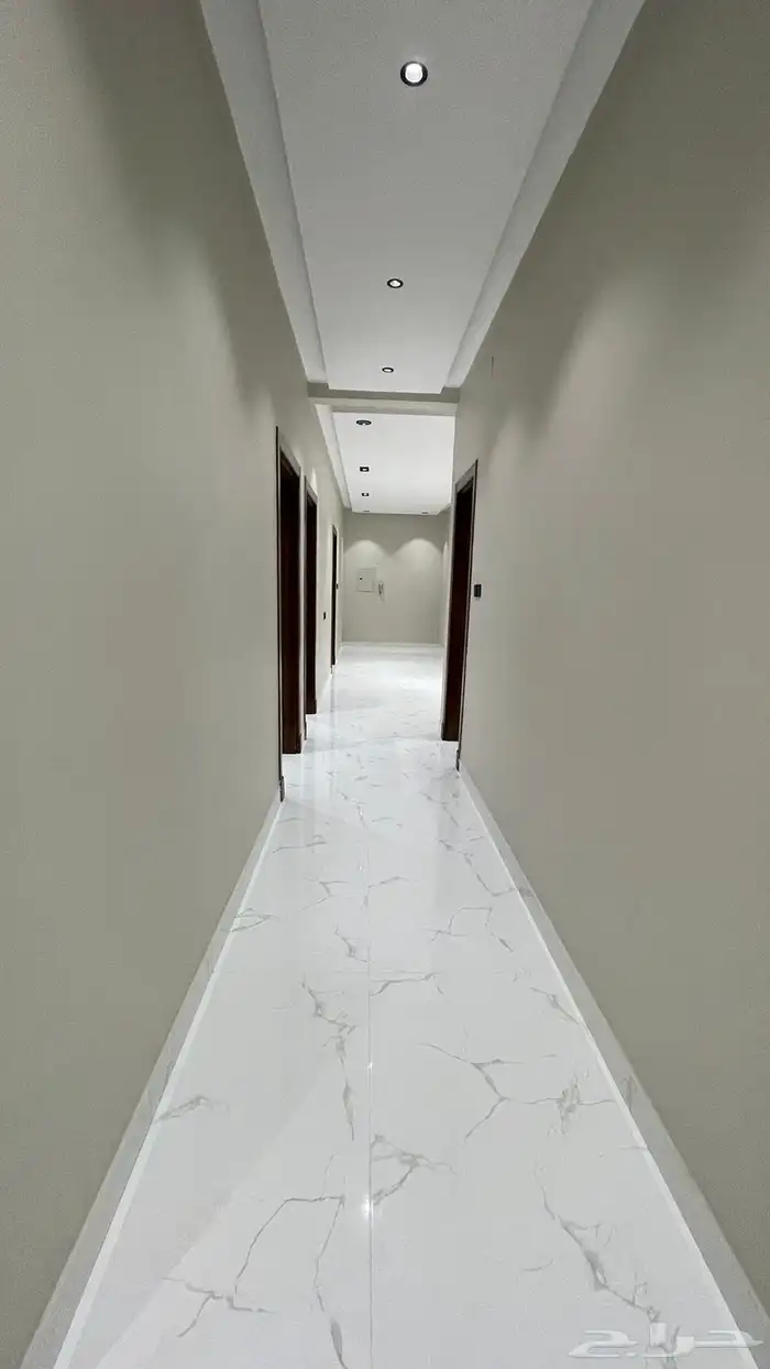 شقق مستقله للبيع بمداخل خاصه وخصوصيه تامه 11