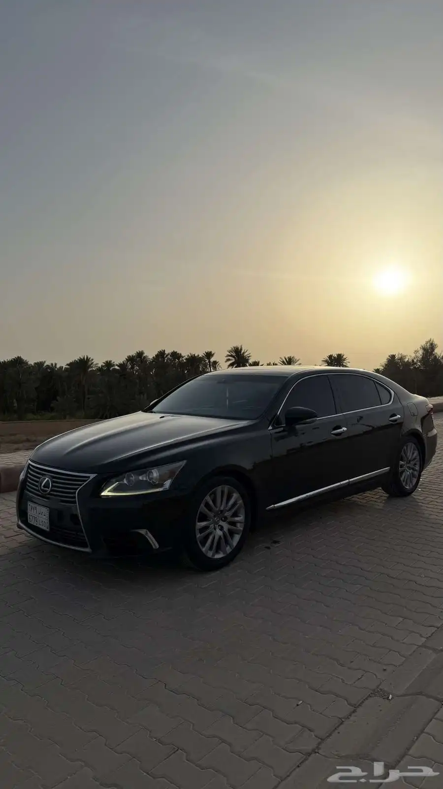 للبيع لكزس 460 L لارج عبداللطيف جميل موذيل 2013 6