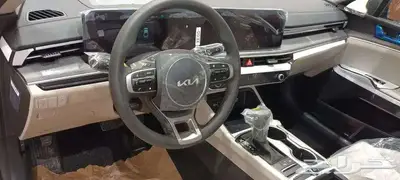 كيا كي فايف استندر مطور 2025 5