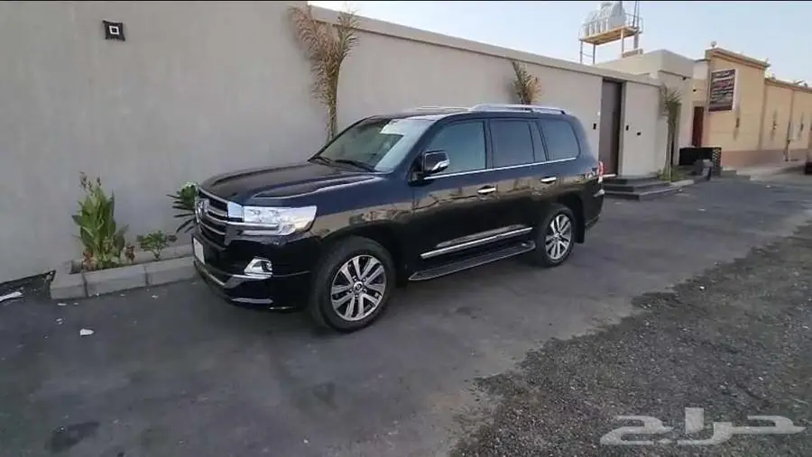 Toyota landcruiser VXR 2019 2