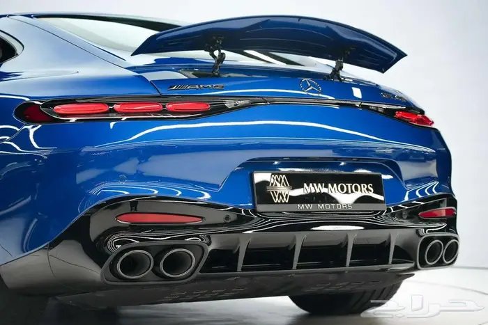 مرسيدس GT 43 AMG موديل 2025 أصفار خليجي أزرق أبيض كريستال 22
