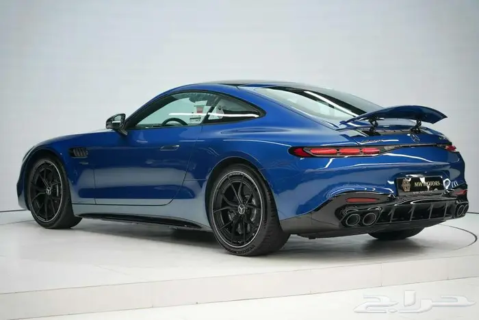 مرسيدس GT 43 AMG موديل 2025 أصفار خليجي أزرق أبيض كريستال 3