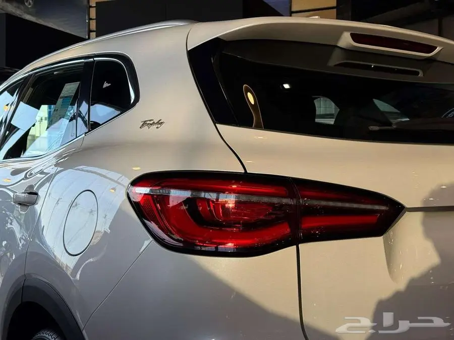 MG HS 2023فل كامل 11
