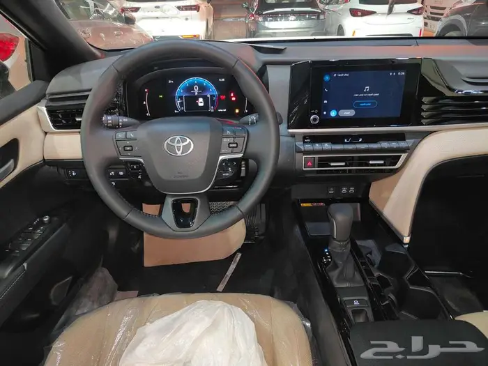 تويوتا كامري LE بنزين 2025 سعودي 4