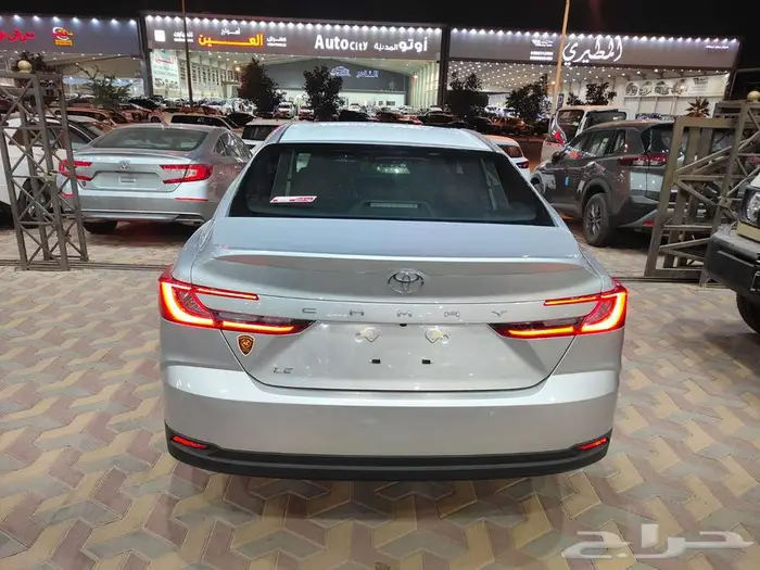 تويوتا كامري LE بنزين 2025 سعودي 12