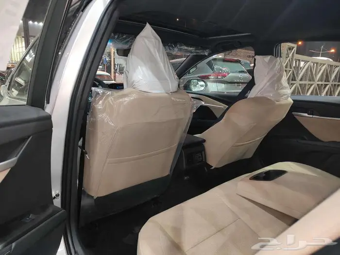 تويوتا كامري LE بنزين 2025 سعودي 6