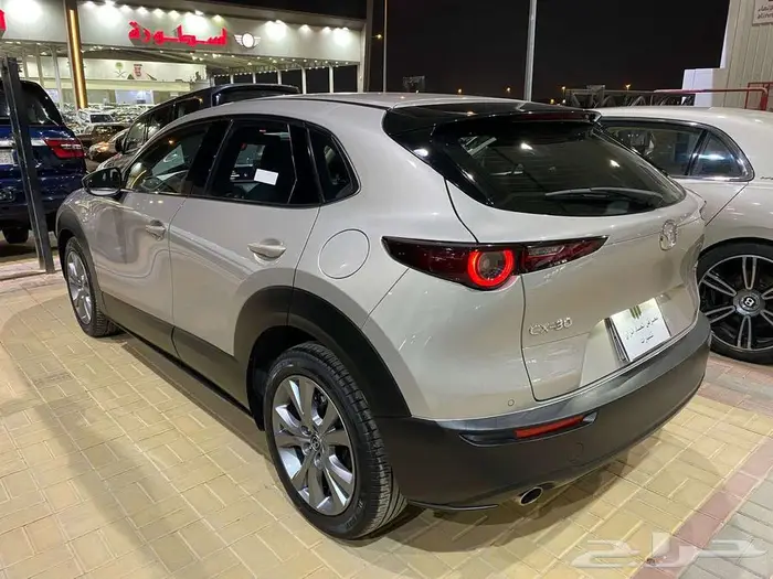 مازدا cx30 موديل 2023 ( نظيف ) 5