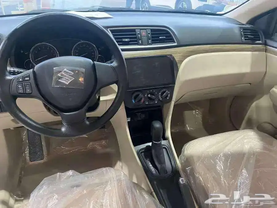 سوزوكي سياز 2025GLX 11