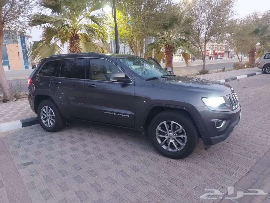 جراند شيروكي Grand Cherokee 2014 نظيف 2