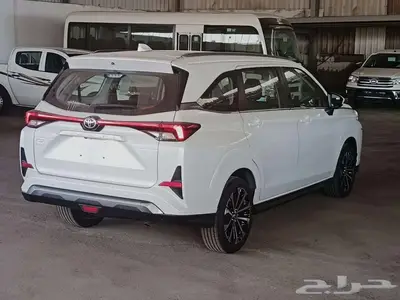 تويوتا فليوز 1.5 GLX م 2025 5