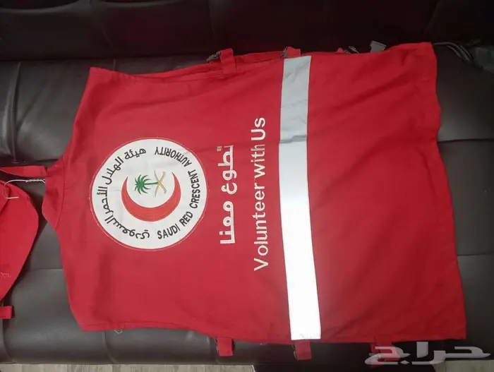 مصنع خيوط الحرير للزي الموحد والتطريز 16