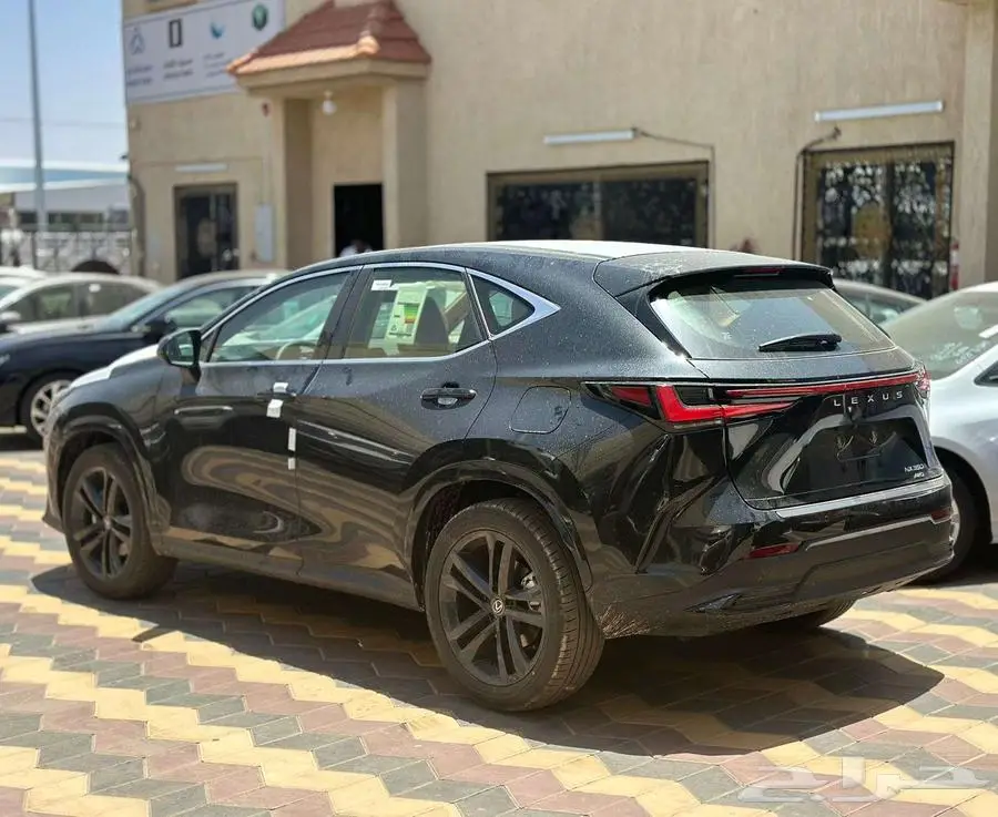 لكزس NX 2024 AA 3