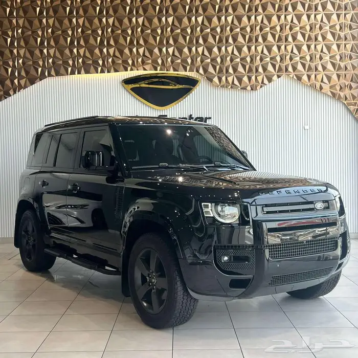 LAND ROVER DEFENDER 110 S P300 2025 BLACK 1