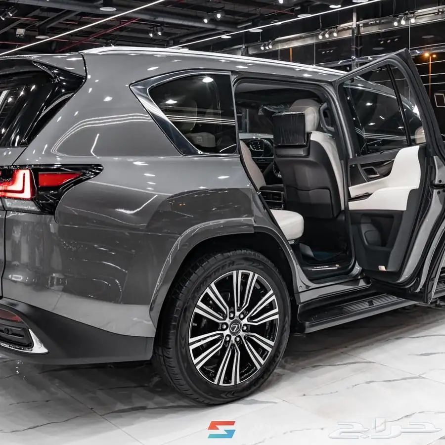 لكزس lx600 بي بي موديل 2022 index