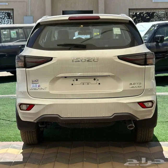 ايسوزو 2024 MUX 3