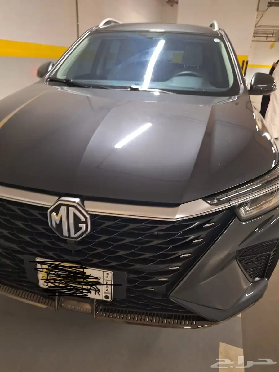 سيارة MG RX5 مع فتحة  ممشى 25 ألف موديل 2033 0