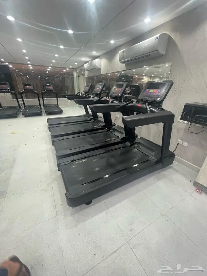 أجهزة رياضية وتجهيز نوادي رياضية بكامل ملحقاتها 55