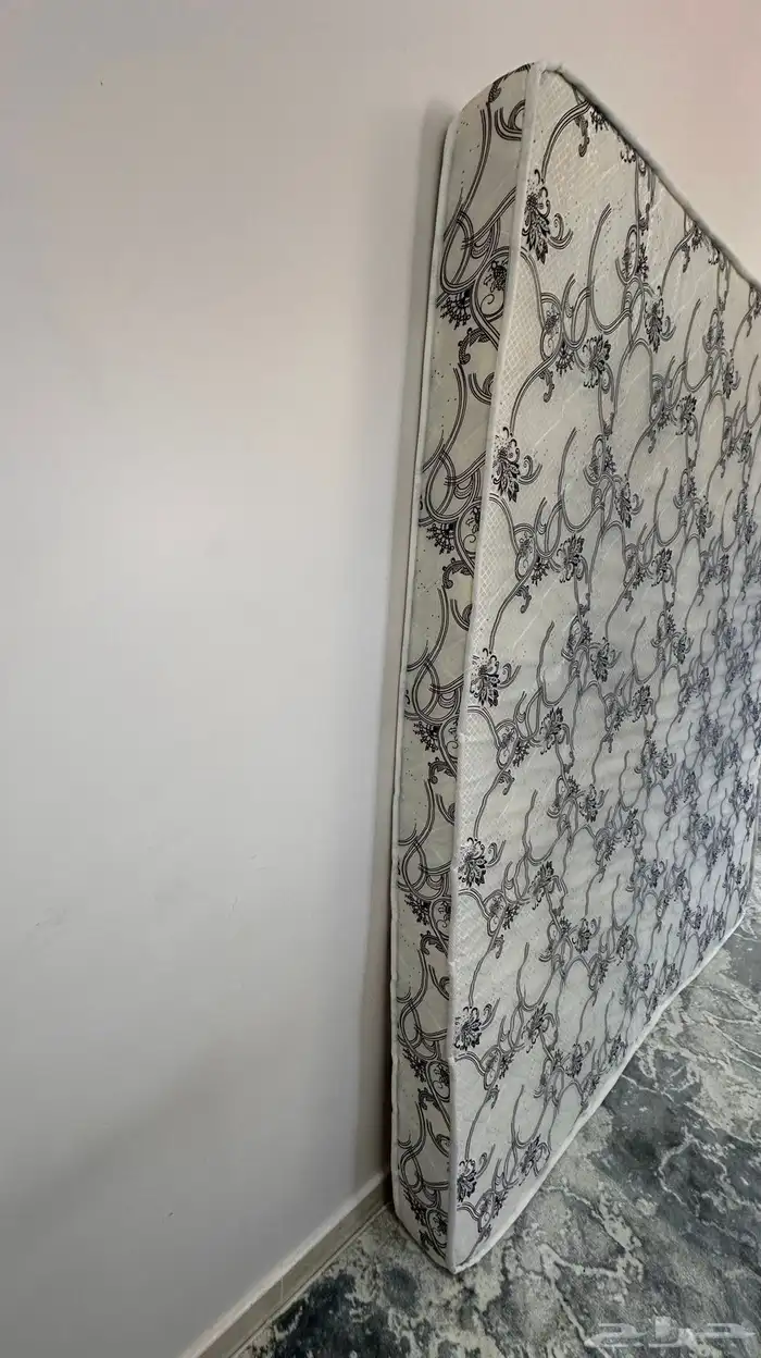 غرفة نوم نظيفه وبحاله جيده 16