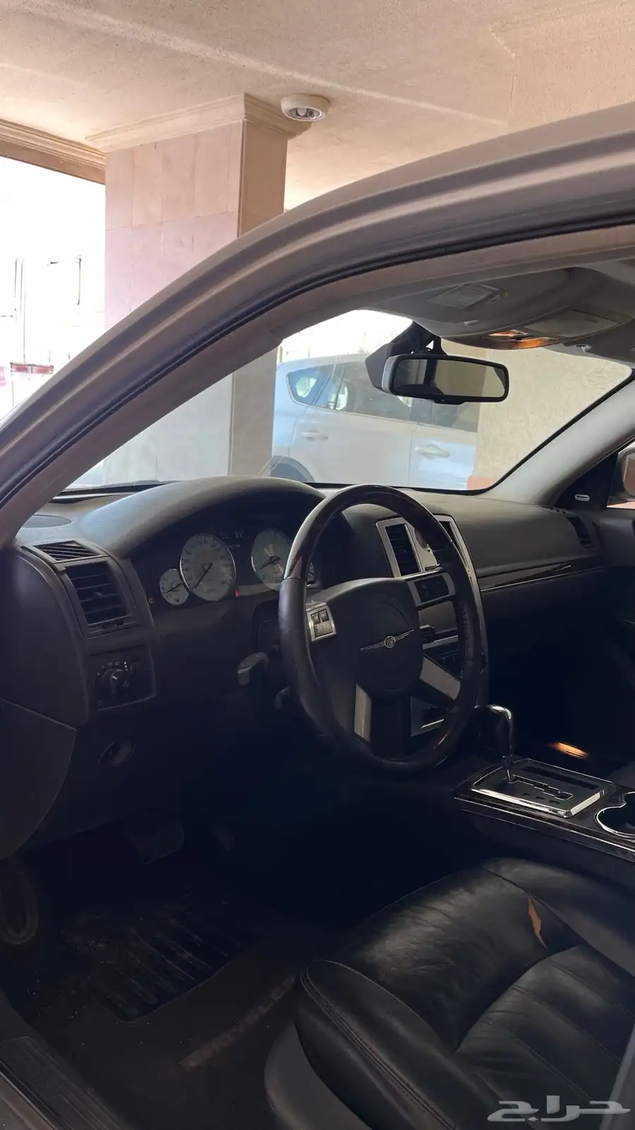 كرايسلر C300 2008 هيمي 8 سلندر 10