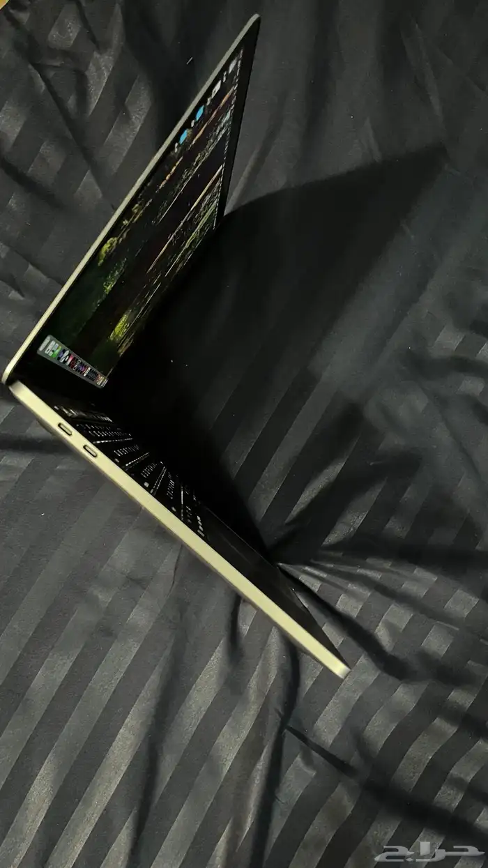 MacBook Pro M1 2022 4