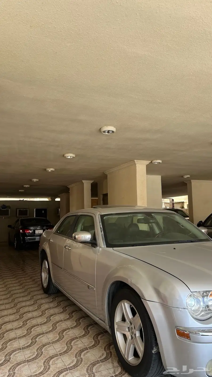 كرايسلر C300 2008 هيمي 8 سلندر 4