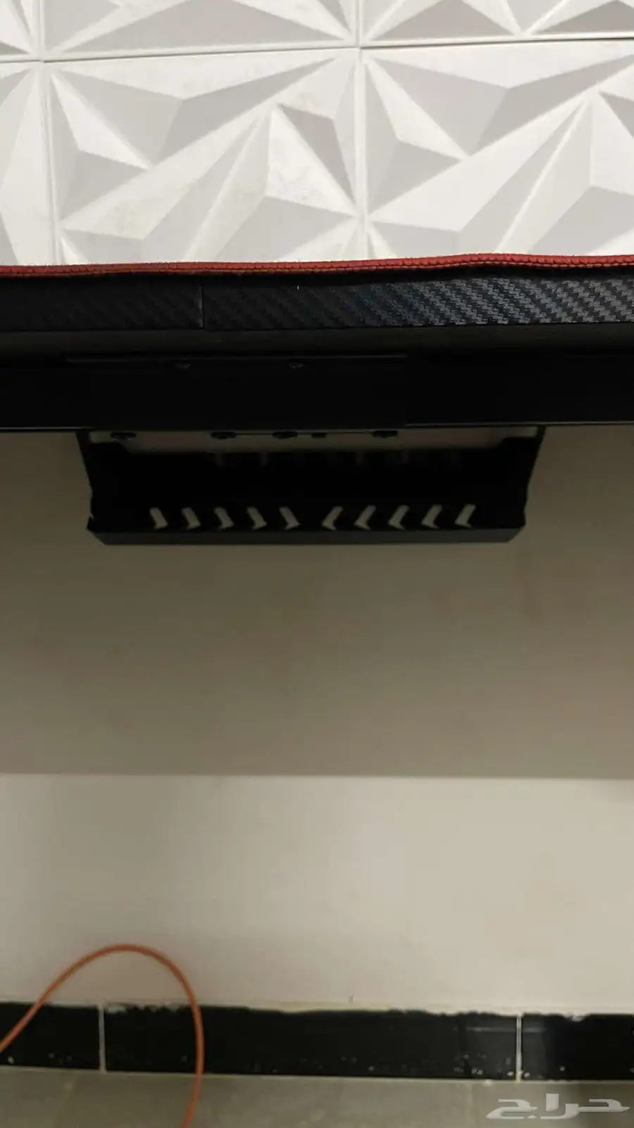 طاولة قيمنق 6