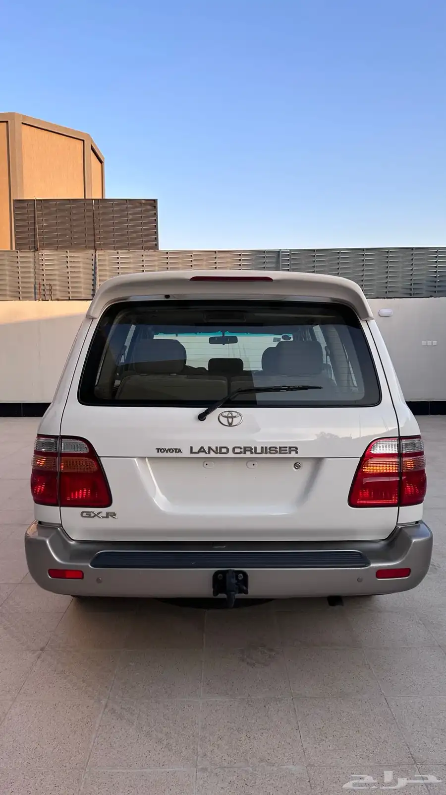 لاندكروزر 2002 GXR قير عادي مخزن عداد 157 الف 4