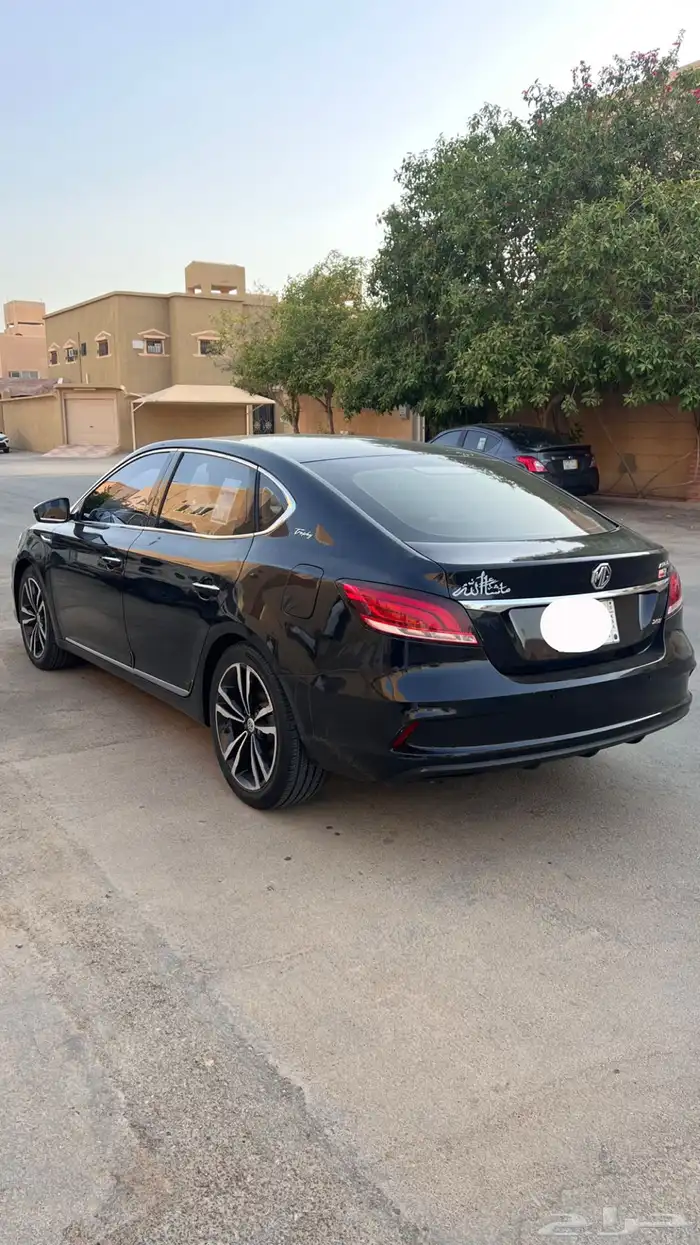 للبيع MG 6 اللون الملكي 0