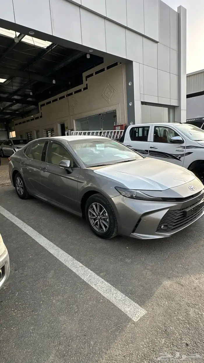 كامري 2025 استاندر بنزين E السعر 114500 كاش وبنك 6