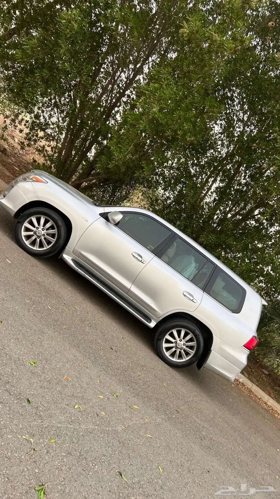 جيب لكزس 2011 LX DD 4