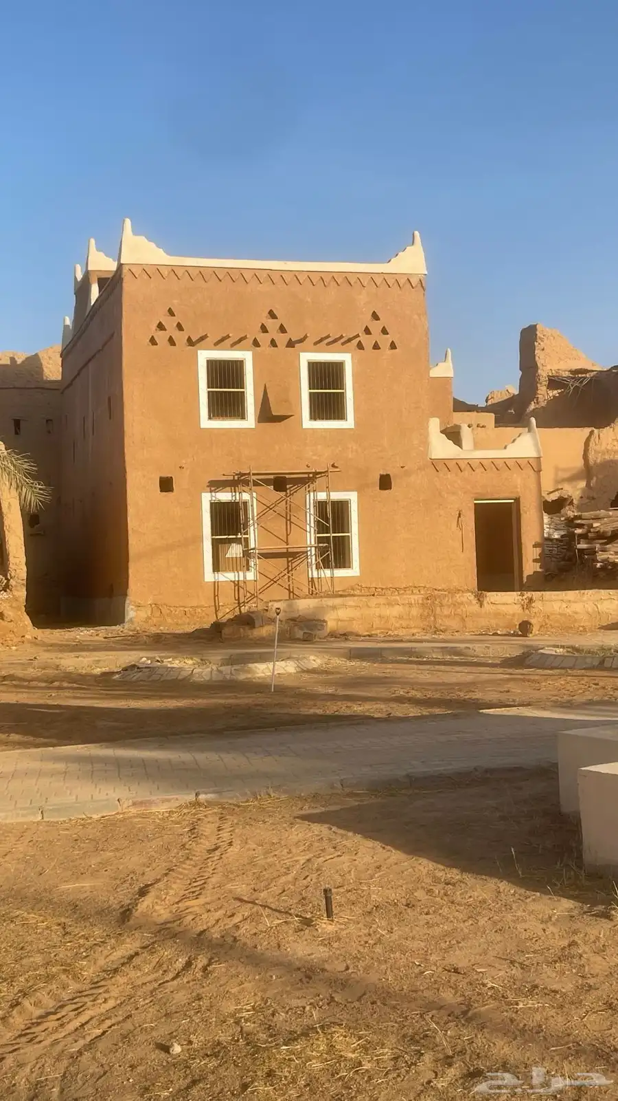 مقاول جميع انواع التراث الشعبي الطين 0