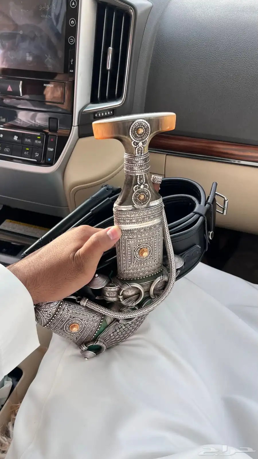 خنجر زراف قديمه 3