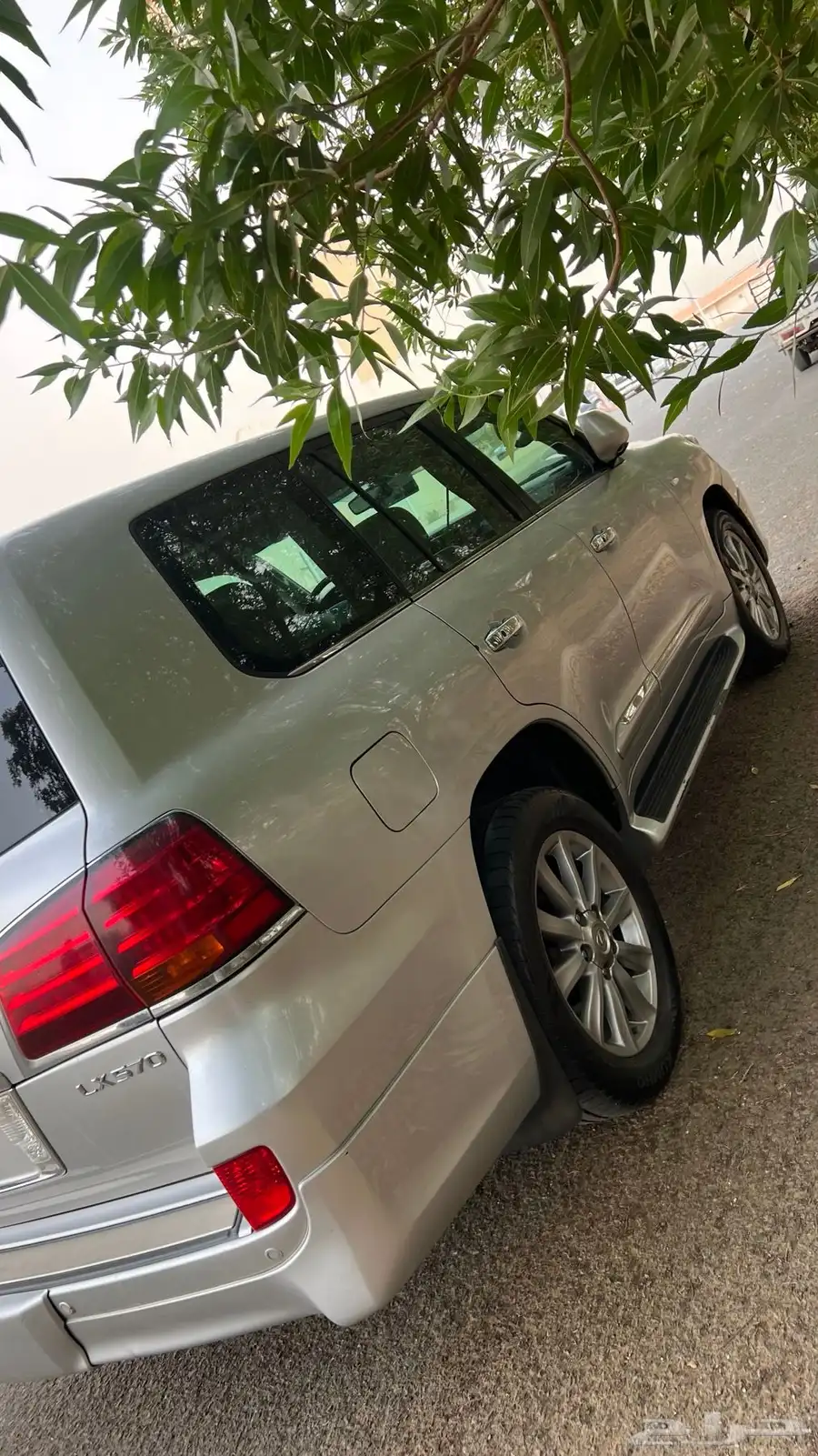 جيب لكزس 2011 LX DD 3
