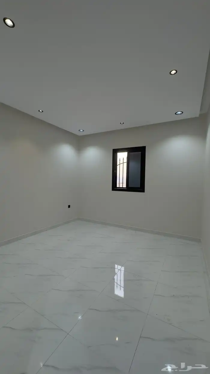للبيع فلل دوبلكس دورين وملحق تصميم حديث 17
