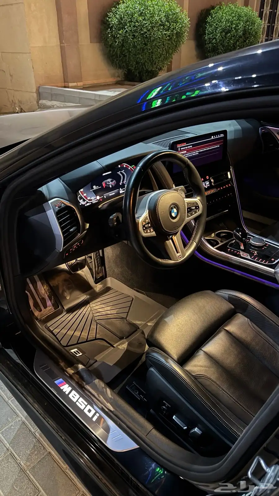 BMW M850i 2023 - الفئه الثامنه ممشى قليل 11