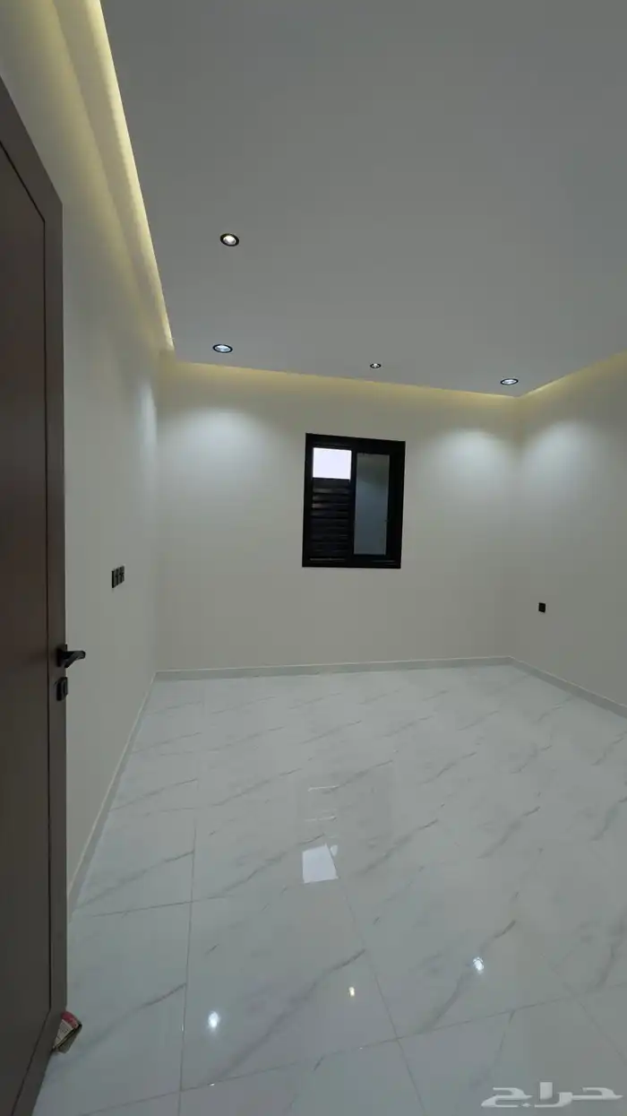 للبيع فلل دوبلكس دورين وملحق تصميم حديث 30
