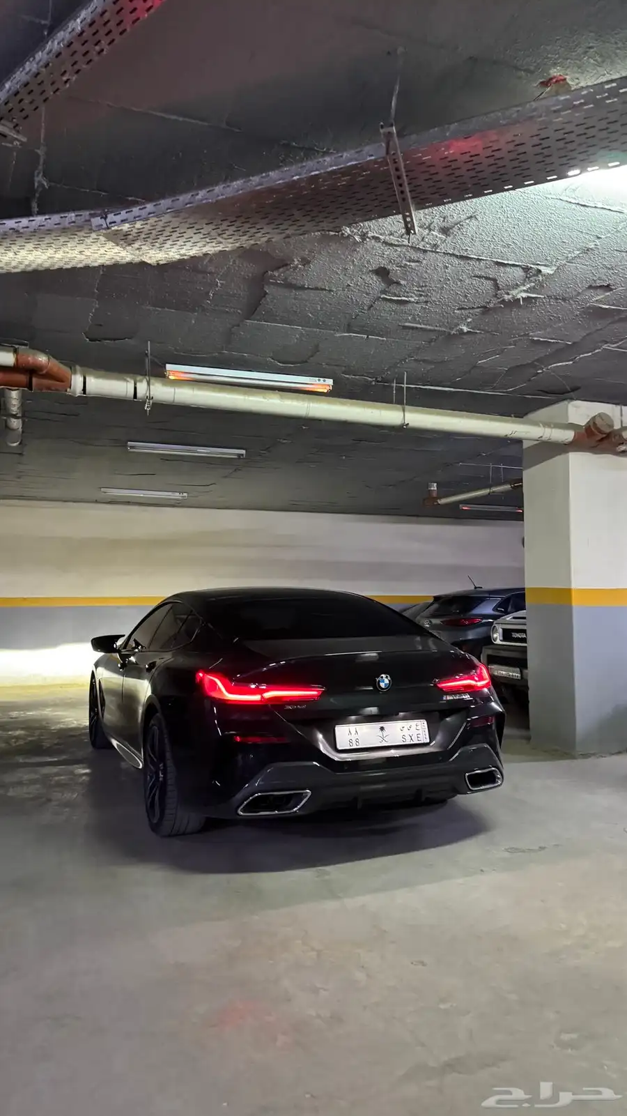 BMW M850i 2023 - الفئه الثامنه ممشى قليل 6