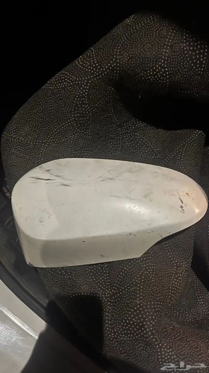 موجود غطا مرايه كورلا 0