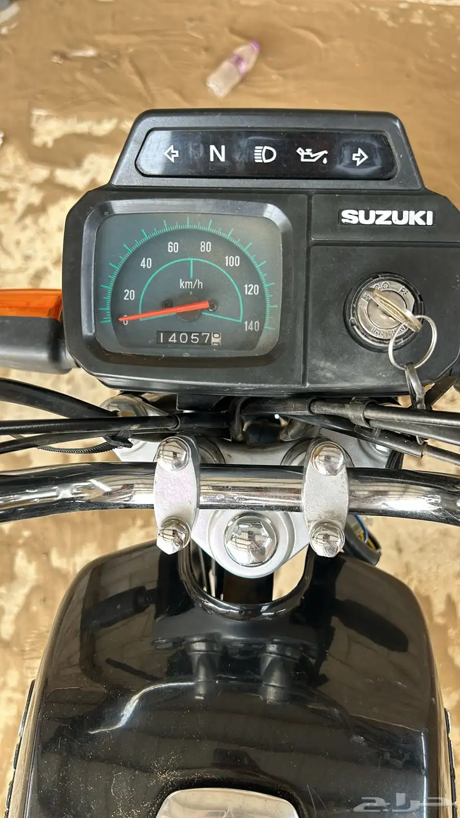 دباب سوزوكي ax100 الاصلي بلوحه 6