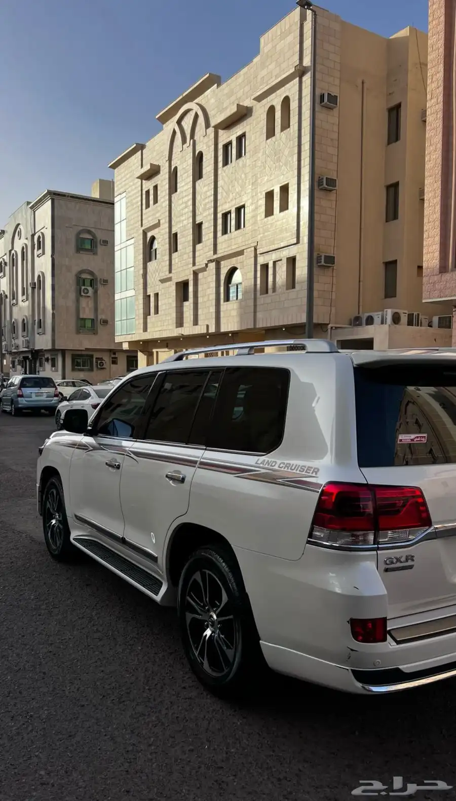 لاندكروزر GXR2021 11