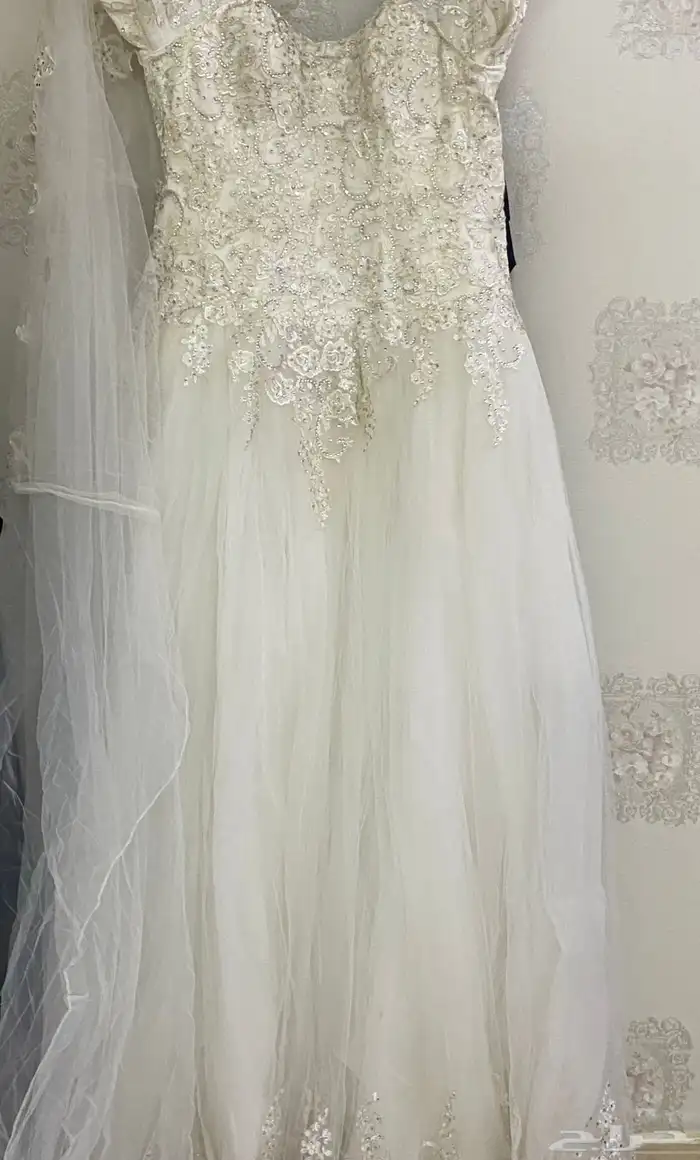 فستان زفاف للبيع ب700 1
