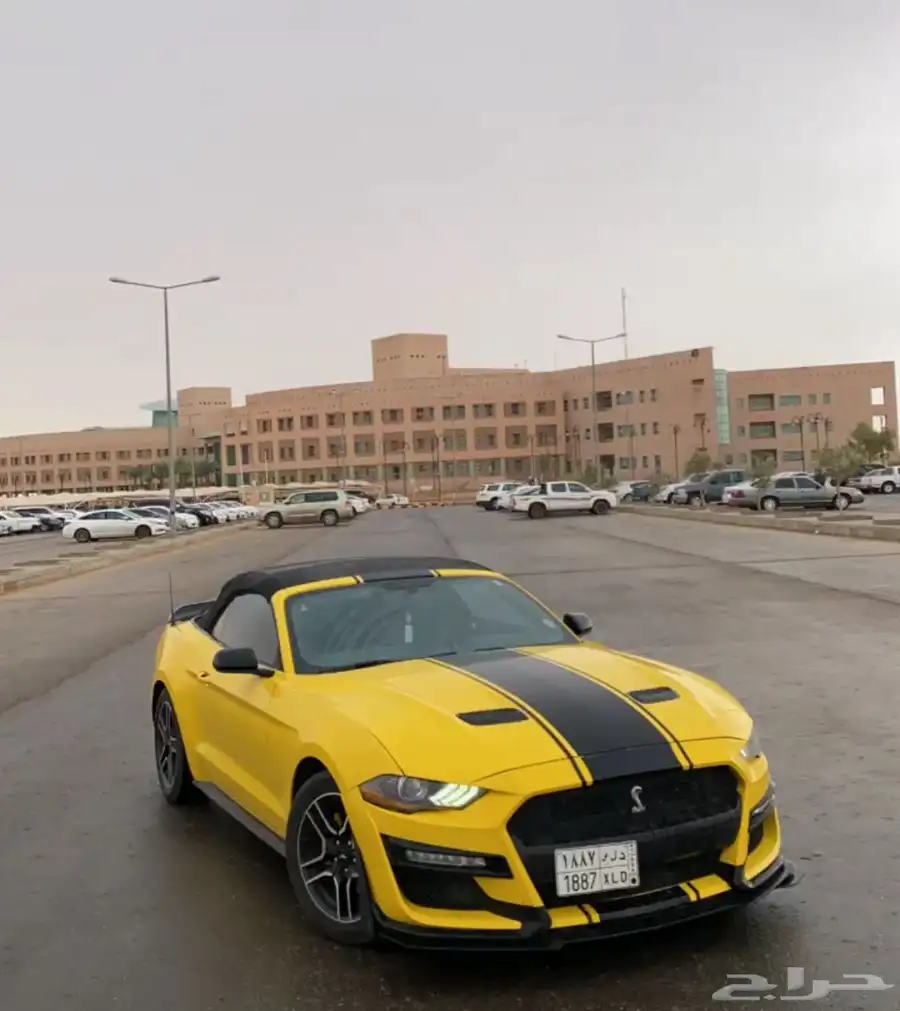 فورد موستنج. 2018 0