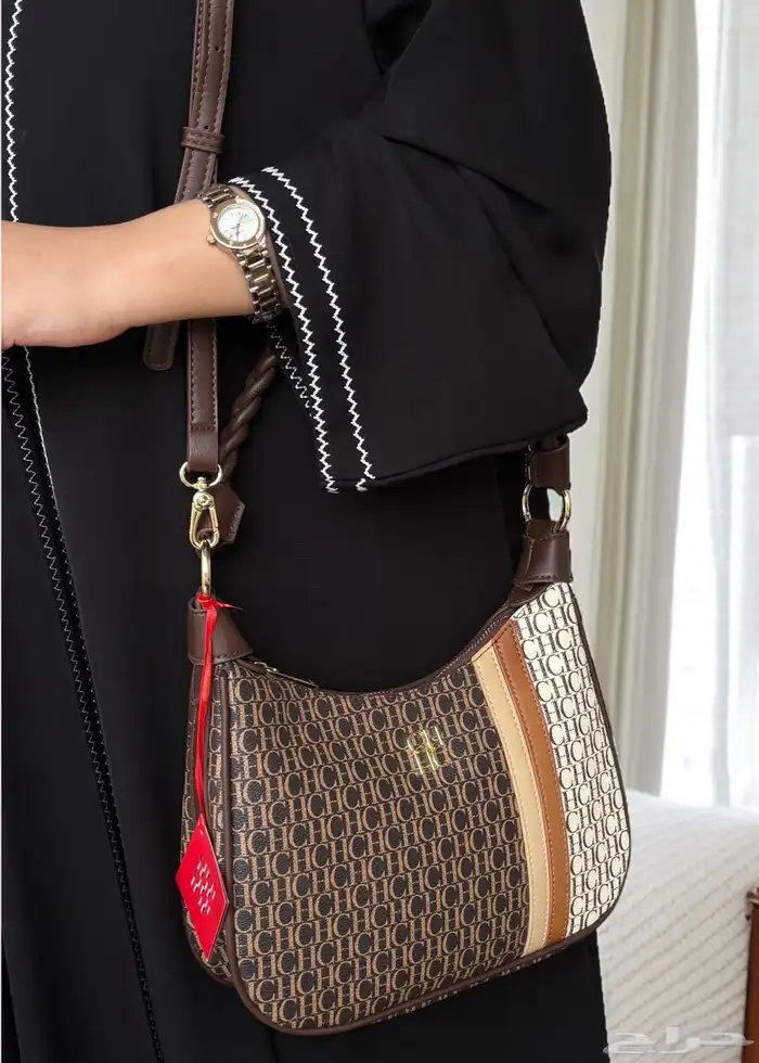 شنط نسائيه ماركات 40