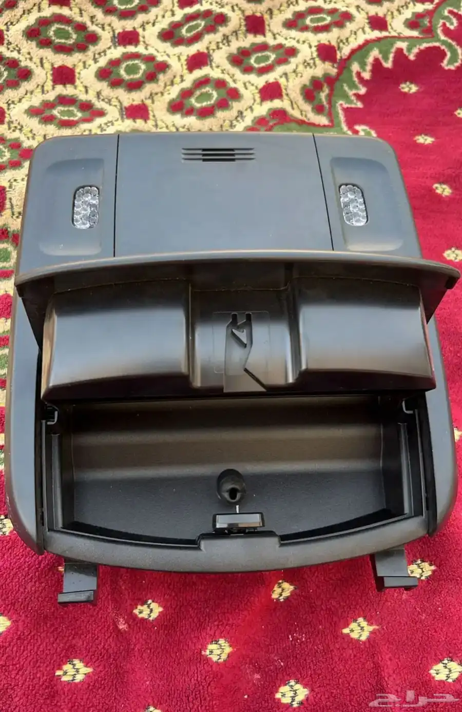 ديكور نظارات كامري 2023 وكاله . 1