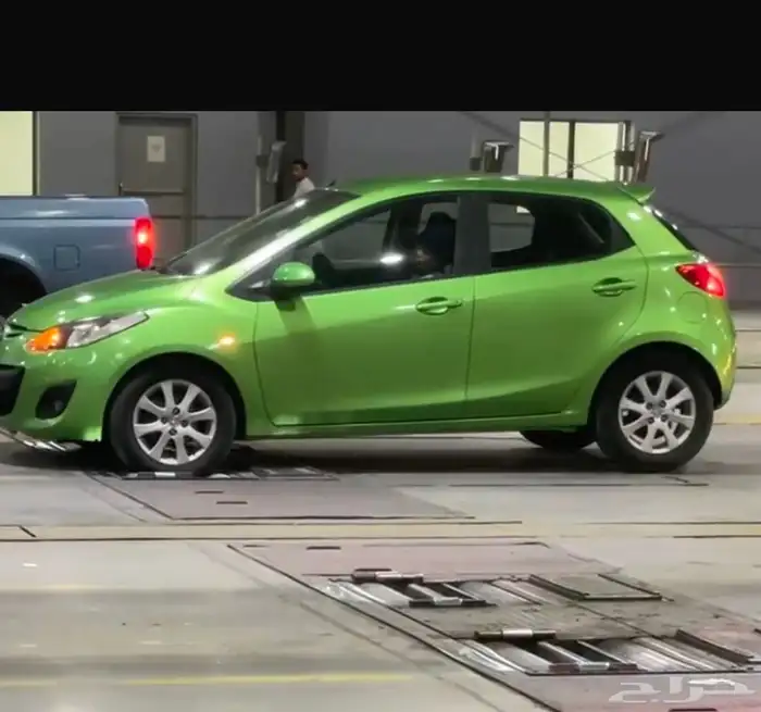 mazda 2011 model 14000 sr 0